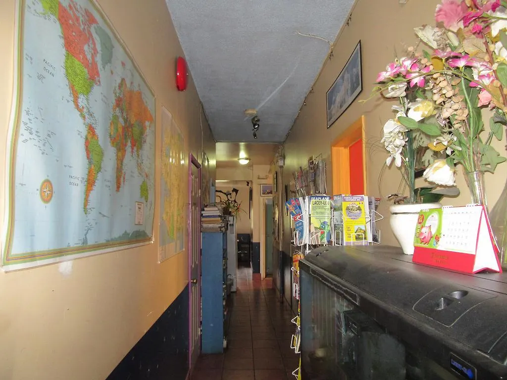 Turtle Hostel Victoria